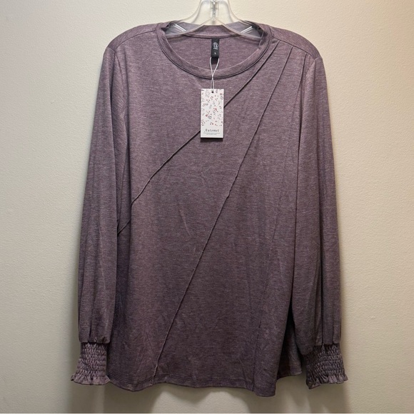 The Unbranded Brand Tops - Women's Purple Long Sleeve Top Size Large loose fit